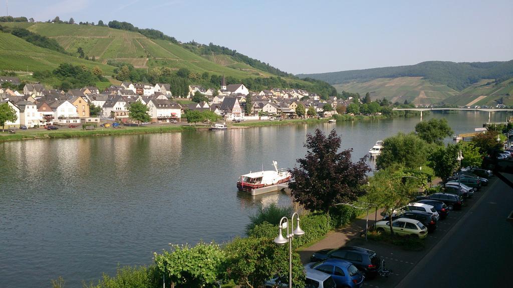 شقة Mosel View زيل ان دير موسل المظهر الخارجي الصورة